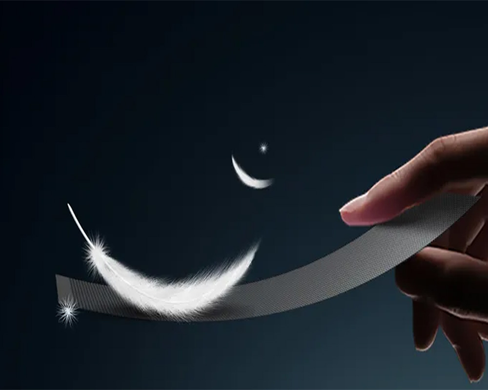 Slim and Light weight Design 